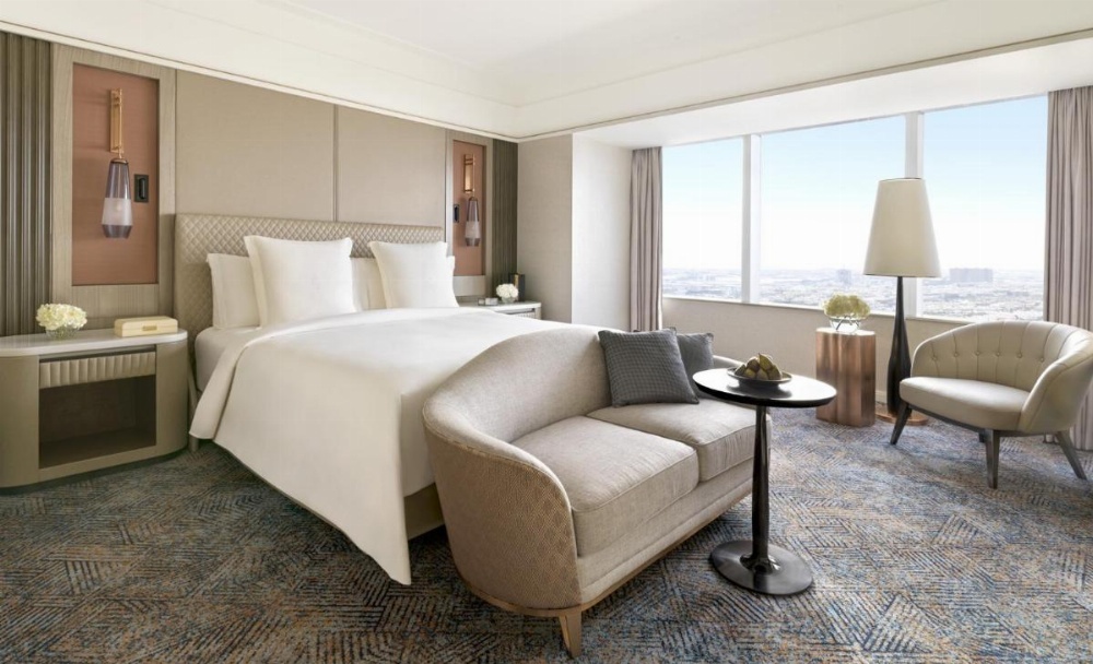 Four Seasons Hotel Riyadh at Kingdom Centre