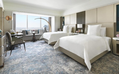 Four Seasons Hotel Riyadh at Kingdom Centre image 38